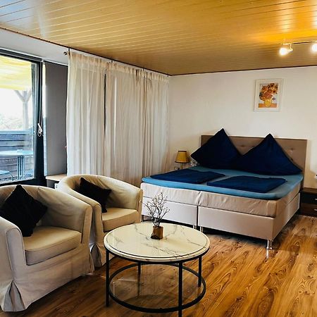 Private Studio Apartment With Balcony In Dortmund-Brackel Екстер'єр фото