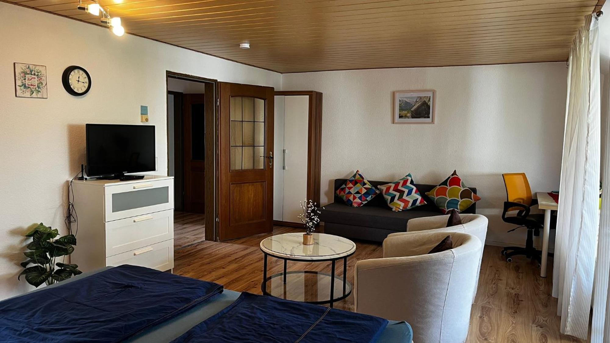 Private Studio Apartment With Balcony In Dortmund-Brackel Екстер'єр фото